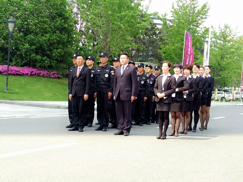 1952984142_副本.jpg
